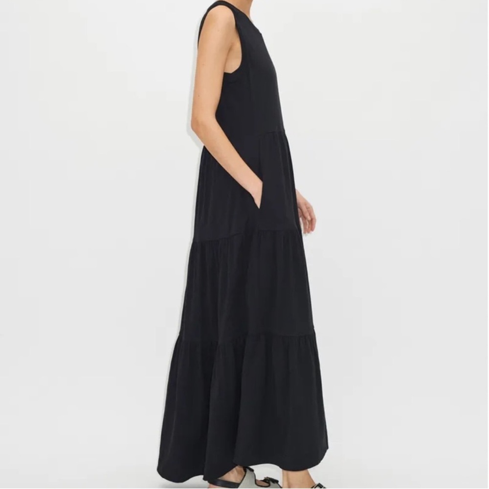 me and em Sleeveless Tiered Slub Maxi Dress navy blue - Picture 2 of 9